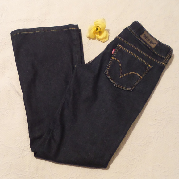 levis 479 booty flare fit